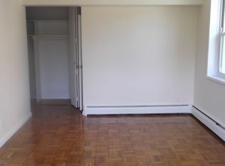 2316 Waters Edge Dr #1, Bayside, NY 11360