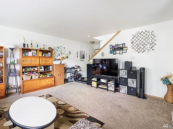Living Room in Unit 219