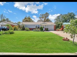 1033 Coe St, Altus, OK 73521