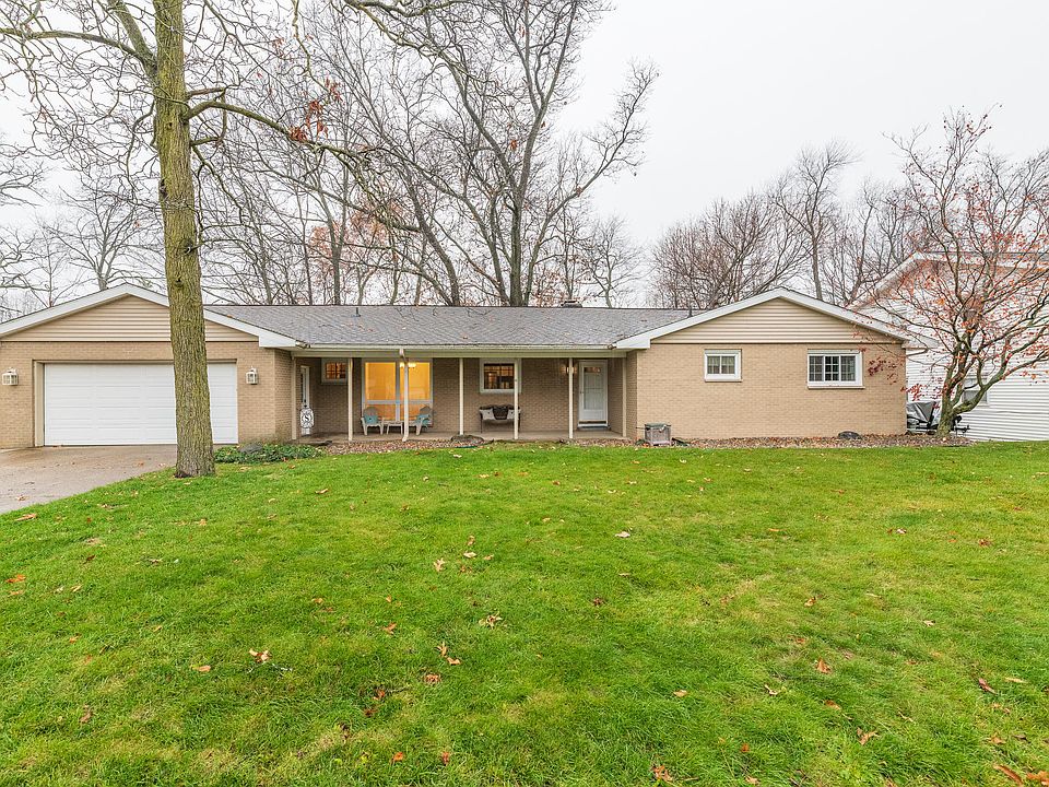 1st image of 7120 Green Forest Dr