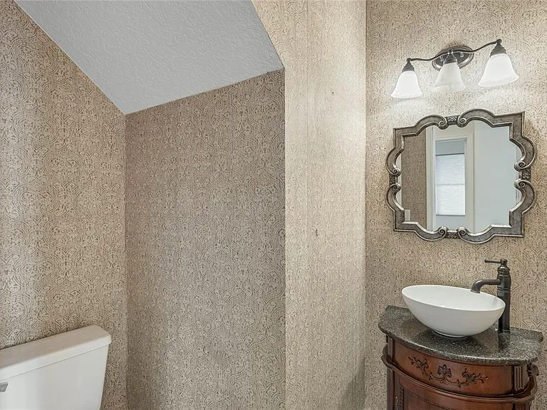 7284 Hawksnest Blvd — Photo 11