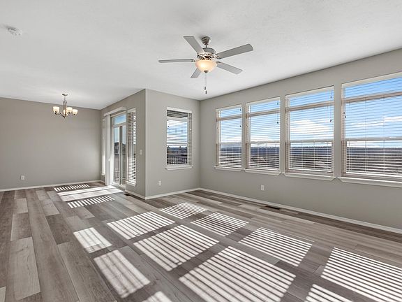 3rd image of 8331 N Seminole Ct