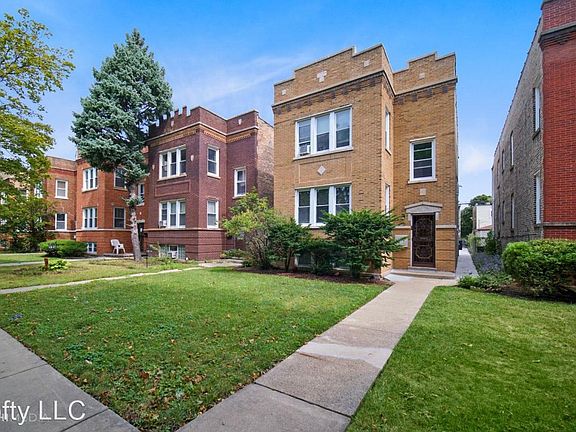 2nd image of 1825 N Mayfield Ave #1