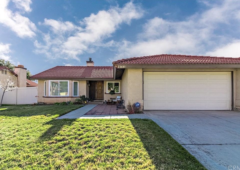 1st image of 23681 Redbark Dr