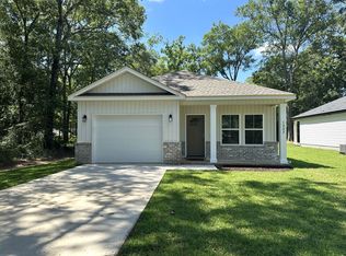 1332 Jackson St, Baker, FL 32531