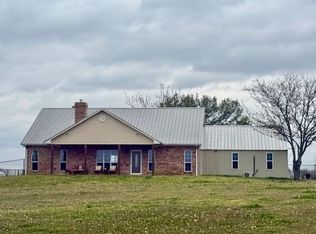 898 Fm 1700, Clarksville, TX 75426