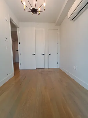 Rented by City Vista Inc | media 10