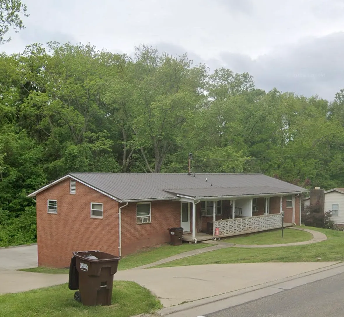 2 bed, $975 — Photo 2