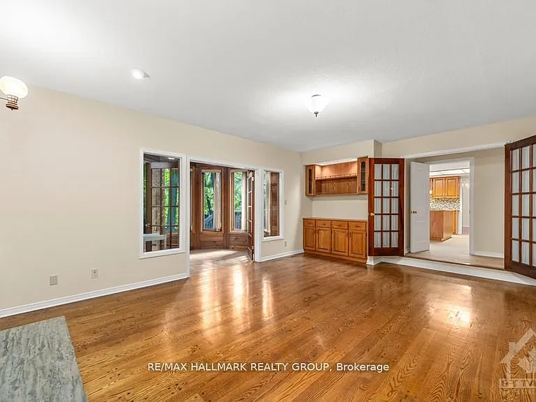 95 Macnabb Pl — Photo 10