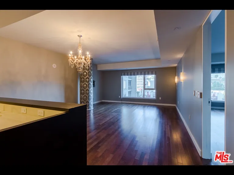 6250 Hollywood Blvd #5F — Photo 8