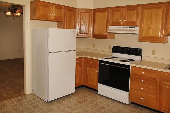 1 bed, 750 sqft, $1,575 — Photo 3