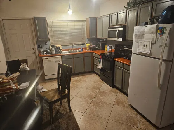 4733 W McRae Way, Glendale, AZ 85308
