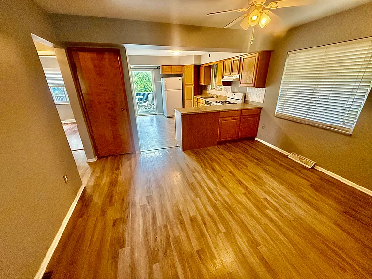 314 Coxcomb Hill Rd — Photo 6