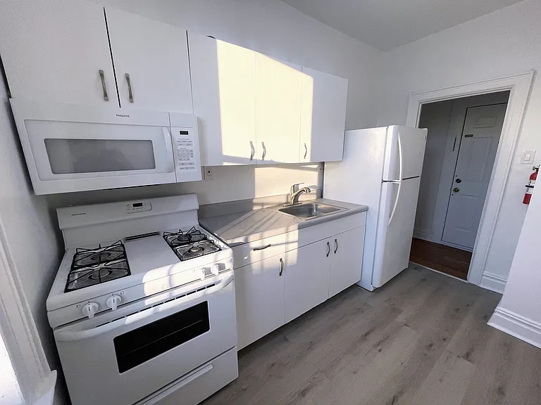 100 Prospect St #303 — Photo 10