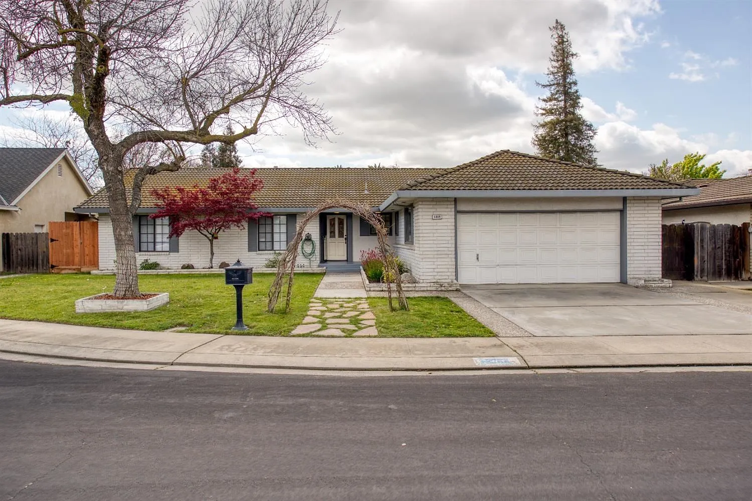 1804 Brendler Way photo 1