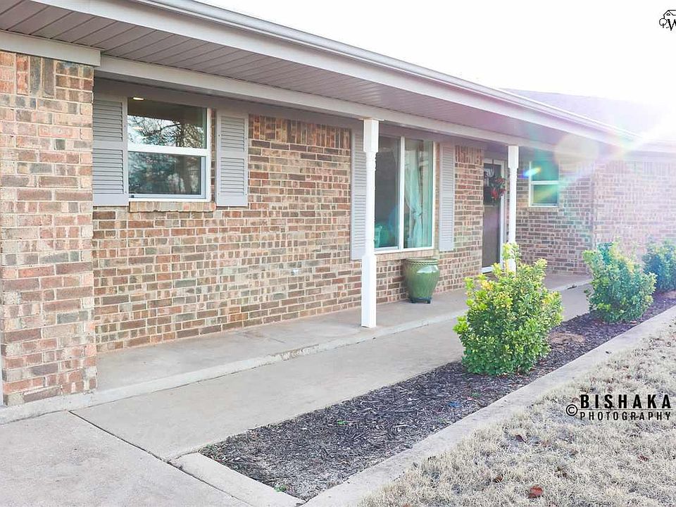 1208 Sycamore Dr, TX 76354 Zillow