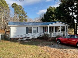 117 Bridgewater Rd, Pickens, SC 29671