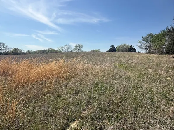 2427 Dickson Rd, Ardmore, OK 73401