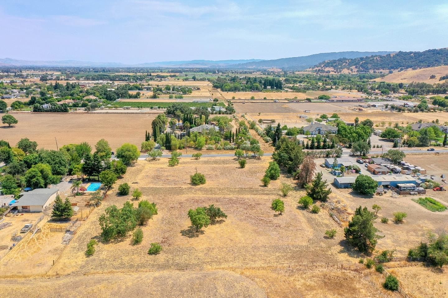 545 W San Martin Ave, San Martin, CA 95046 | Zillow