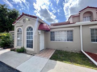 6738 NW 166th Ter #502, Miami Lakes, FL 33014