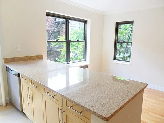 Rented by Stonehenge NYC LLC | media 17