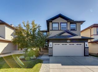114 Bridlecrest Blvd SW, Calgary, AB T2Y4Y1