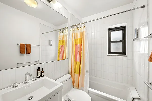 Rented by Douglas Elliman | media 6