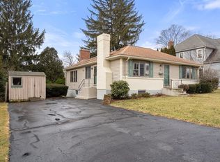 55 Horace St, Needham, MA 02494