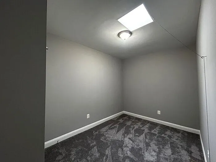 599 N Lakewood Ave — Photo 10