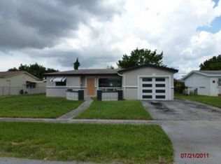 3332 NW 33rd Ct, Lauderdale Lakes, FL 33309