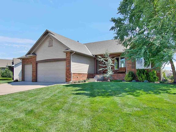 2nd image of 9946 W Westlakes Ct