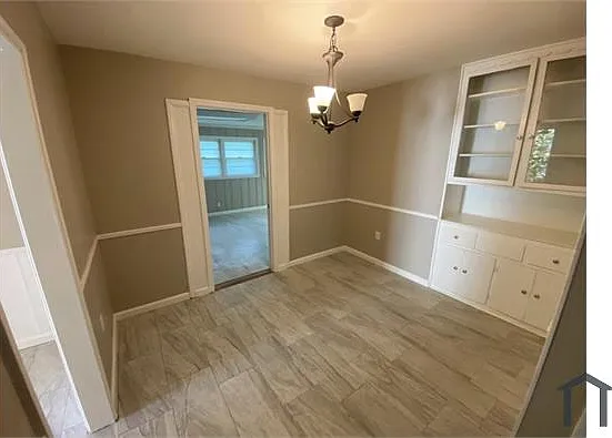 3540 Farwood Dr — Photo 6