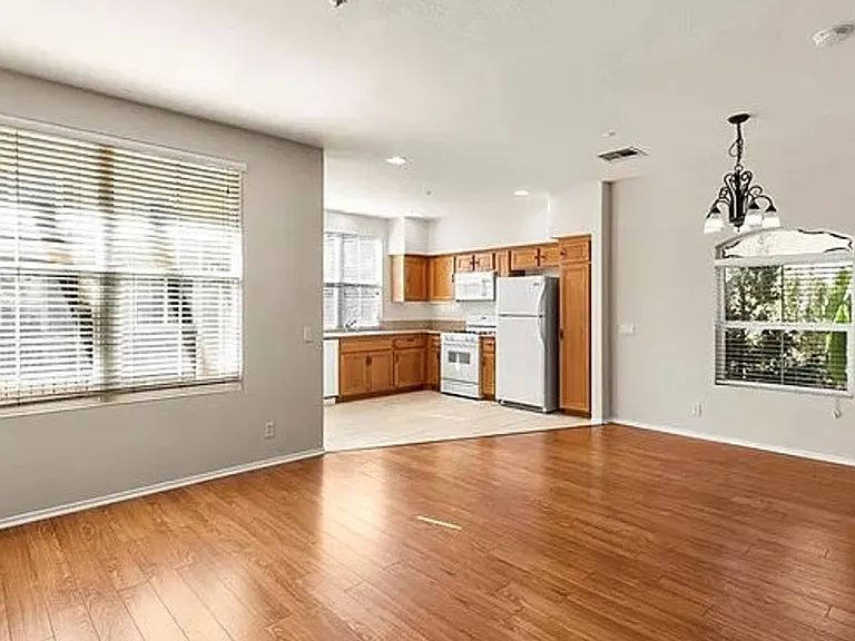 308 Bella Terra — Photo 13