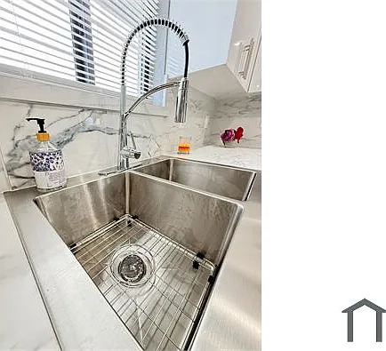 2057 Washington Ave #2 — Photo 16