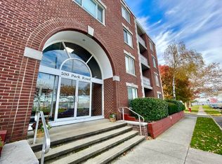 200 Park Rd APT D1, Bayonne, NJ 07002