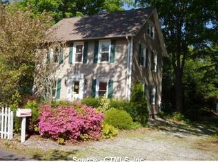 8 Burroughs Ln, Deep River, CT 06417