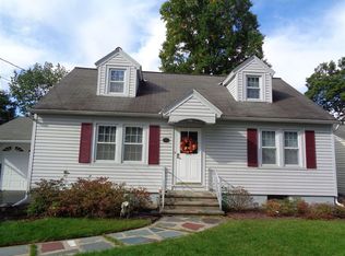 1921 Bernice St, Schenectady, NY 12303