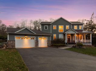 8700 Eagle Creek Blvd, Shakopee, MN 55379