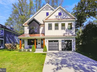 7128 Alger Rd, Falls Church, VA 22042