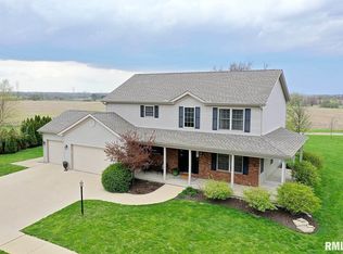 10830 N Fieldgrove Dr, Dunlap, IL 61525