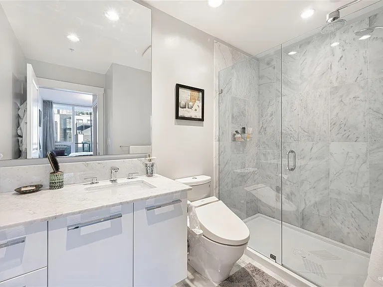 5638 Birney Ave #300 — Photo 11