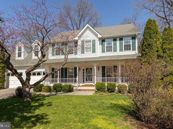 207 Cavalry Dr, Winchester, VA 22602