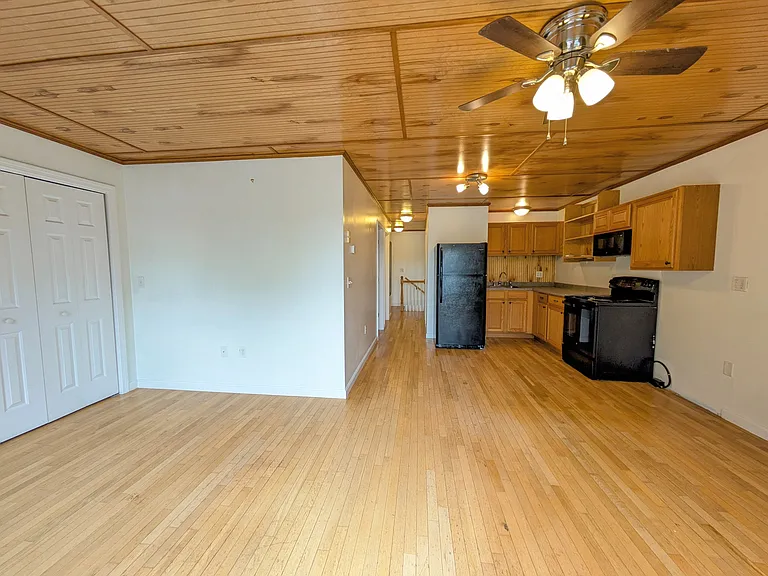 30 Dam Rd #2 — Photo 2