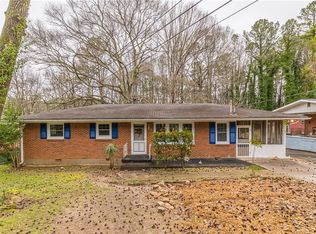 149 Meadow Park Ln SW, Atlanta, GA 30315