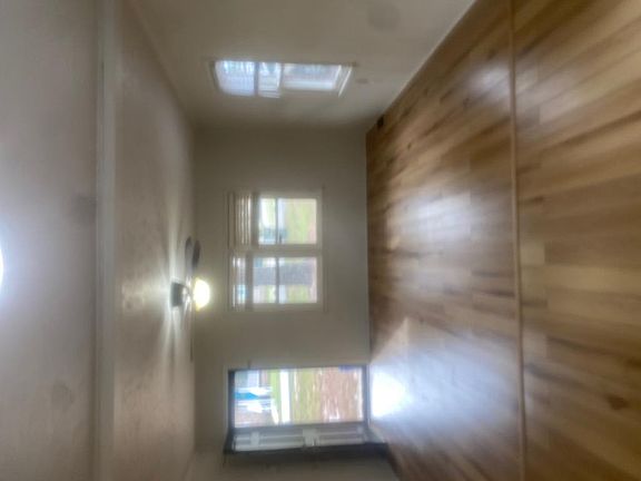 3rd image of 104 Beeler Ave