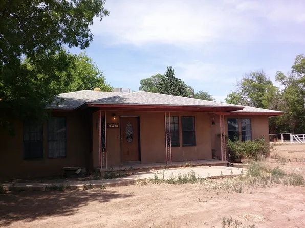 1903 Don Felipe Rd SW, Albuquerque, NM 87105