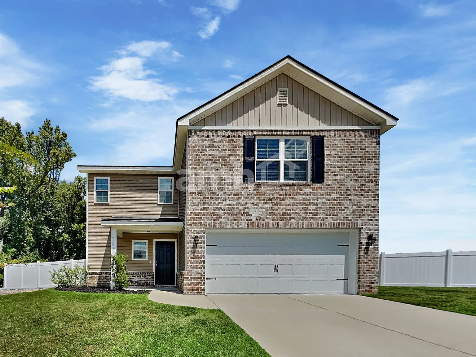 3 bed, 2.5 bath, 1776 sqft, $2,335 — Photo 1