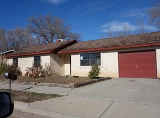 210 Arizona St, Belen, NM 87002