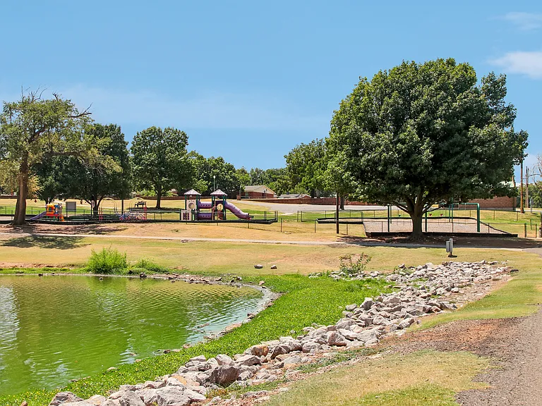 Enclave Estates — Photo 26