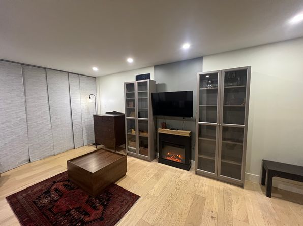 400 S Lafayette St APT 208
